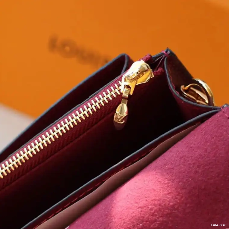 Fashionrep 20DJ570096 Bags Prada 0713